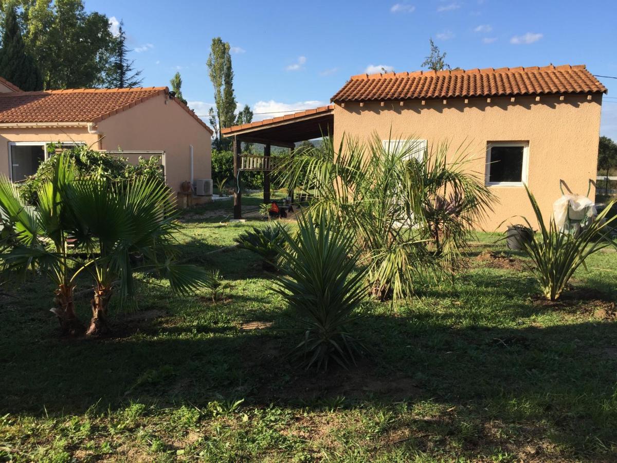 B&B Gite D'Ayran Saint-Quentin-la-Poterie Exterior photo